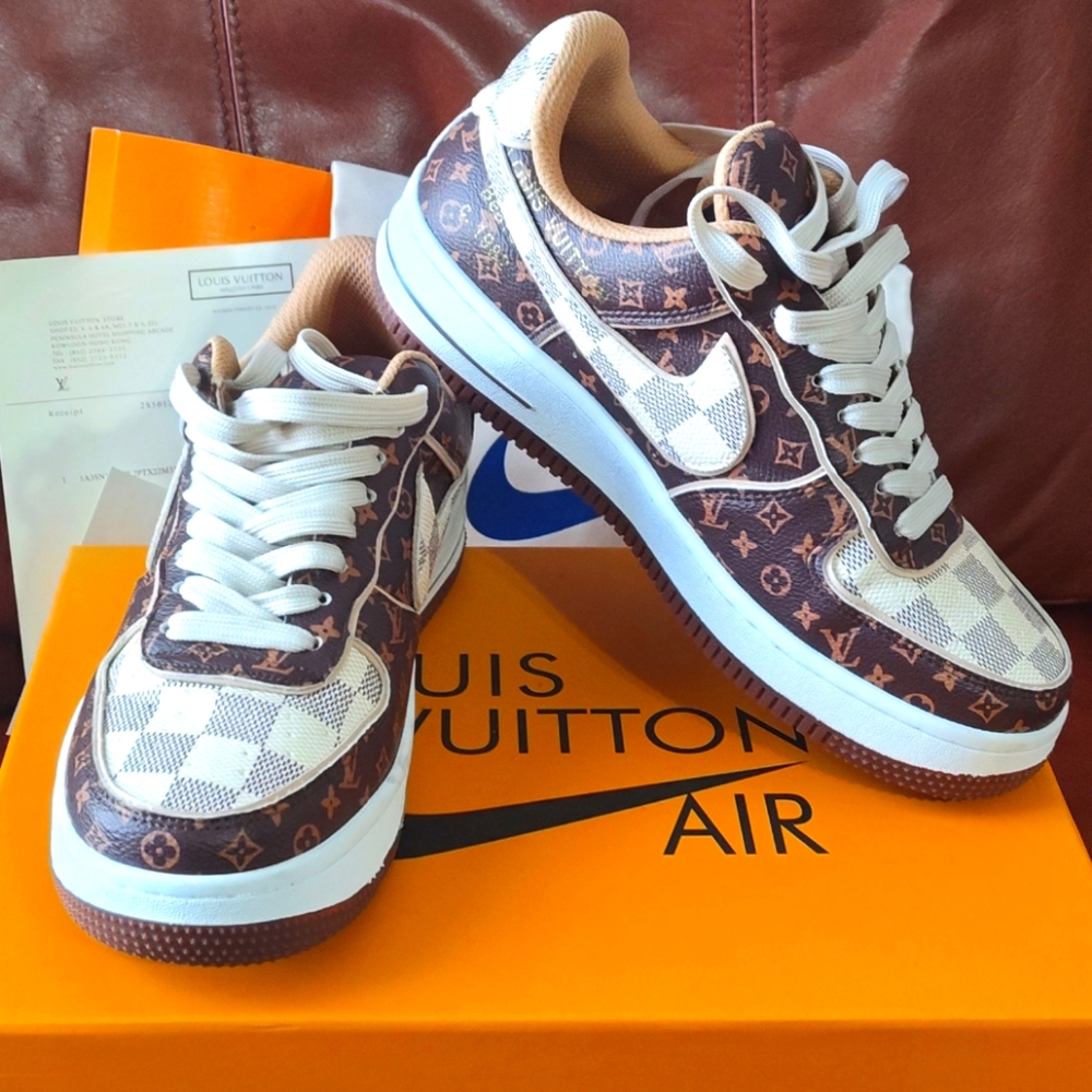LV Shoes size 8-8.5